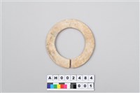 藏品(大型素面玉玦)的圖片